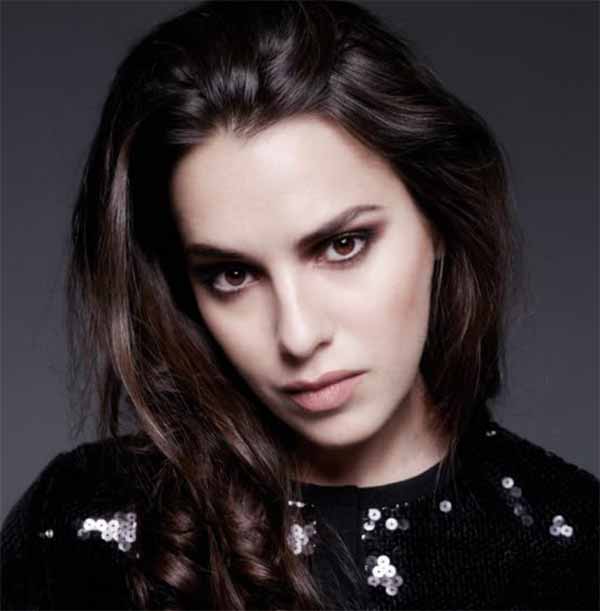 Melia Kreiling